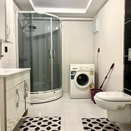 Apartment Florya Da 3+1 Lux Keyifli Bahceli Daire